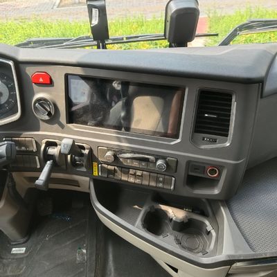 Op maat gemaakte 6X4 LNG-voertuig voor professionele doeleinden Duurzame langeafstandsvervoertruck
