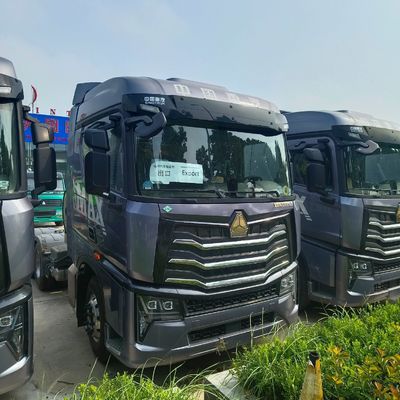 Op maat gemaakte 2024 HOWO LNG Traktor Truck 480HP tot 700HP voor Transport