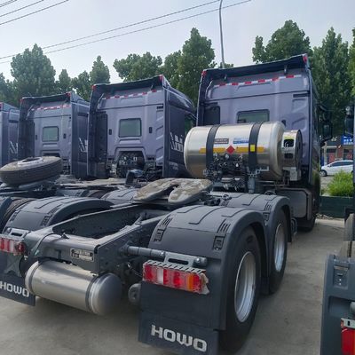 Aanpassing 2024 Light HOWO LNG Gas Traction Truck 6 * 4/4 * 2/6 * 2 480HP tot 700HP