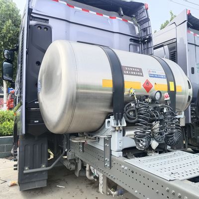 US 2024 Lichte HOWO LNG-gastractor 6 * 4 480 pk tot 700 pk Transporttruck met onderdelen
