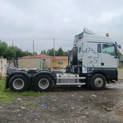 6x4 dumptruck met geautomatiseerd rijgedrag en krachtige motor GCC-gecertificeerde banden