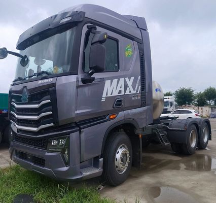 Buisloos bandenontwerp 2024 Heavy-Duty HOWO540HP 6X4/10 Wheel Traction Transport Truck