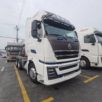 6-cilinder Kick Start Sinotruk HOWO 6X4 Zwaar voertuig