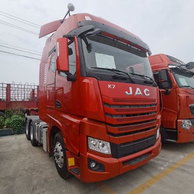 JAC 6X4 Truck met 600L brandstoftank Buisloze bandenontwerp 351-450 pk