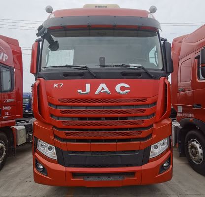 Op maat gemaakte aanvraag Effectieve commerciële JAC 6X4 Truck voor het slepen van dumper trailers